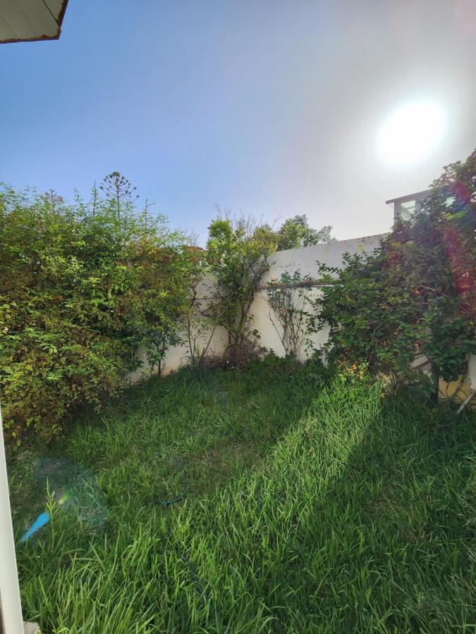 Duplex Bien Equipe Securise Avec Jardin Et Veranda La Marsa Exterior foto